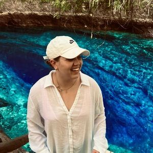 Meet your Posher, Kaitlynn